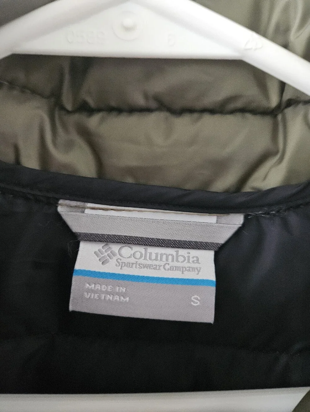 NWT Columbia Foster Falls Water Repellent Vest Men’s Small Stone Green